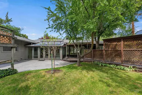 Exterior - 2333 Table Rock Rd, Boise, ID 83712 photo 11 of 11