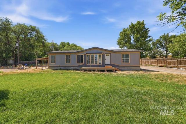 3065 Pioneer Rd, Homedale, ID 83628