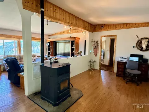 35322 River Rd, Lenore, ID 83541 photo 8