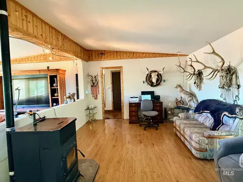 35322 River Rd, Lenore, ID 83541 photo 6