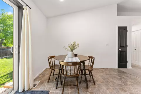 Dining - 698 E Great Bear St, Kuna, ID 83634 photo 1 of 2