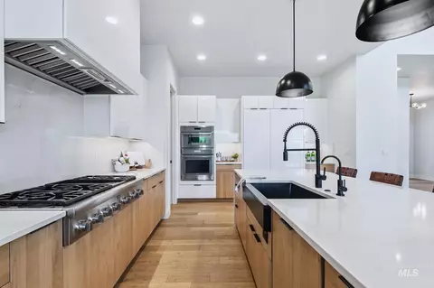 Kitchen - 1849 E Garden Brook Dr, Eagle, ID 83616 photo 1 of 6