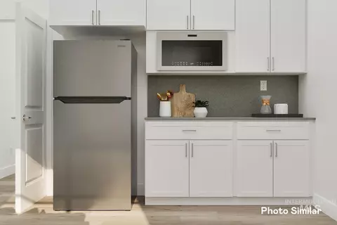Kitchen - 4309 Segovia Ave, Caldwell, ID 83607 photo 3 of 3