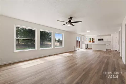 5418 Barkley, Caldwell, ID 83607 photo 6