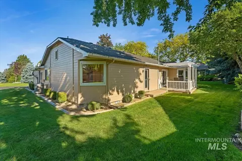 706 N Harvey Ln, Eagle, ID 83616 photo 33