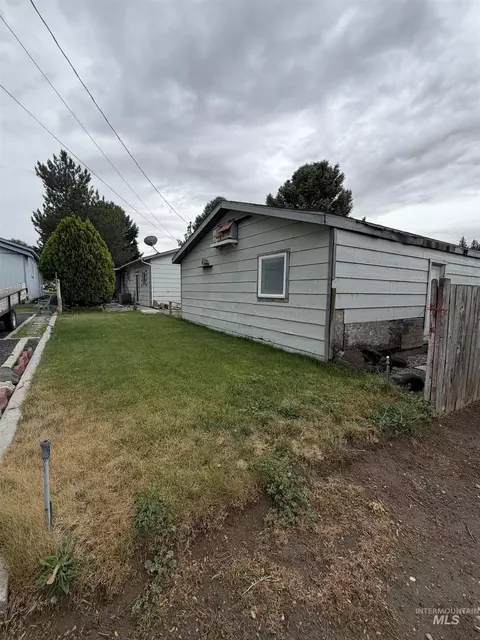 311 S Ave E, Hagerman, ID 83332 photo 7