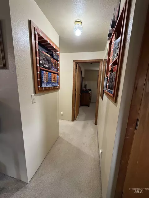 311 S Ave E, Hagerman, ID 83332 photo 14