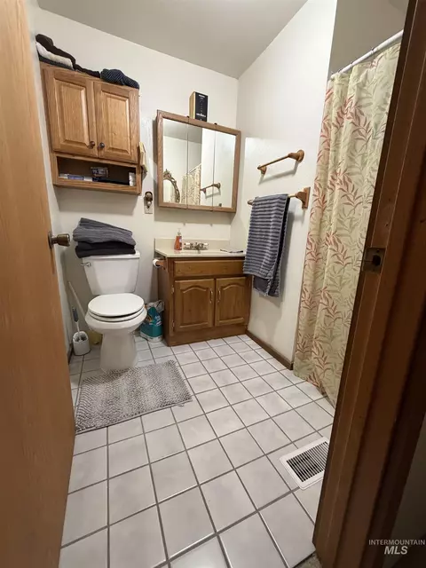 311 S Ave E, Hagerman, ID 83332 photo 18