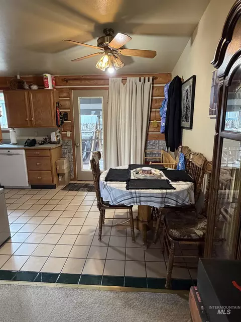 311 S Ave E, Hagerman, ID 83332 photo 11