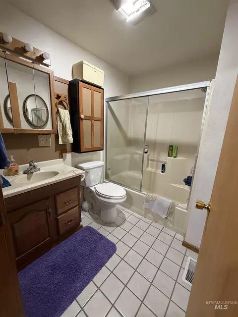 311 S Ave E, Hagerman, ID 83332 photo 21