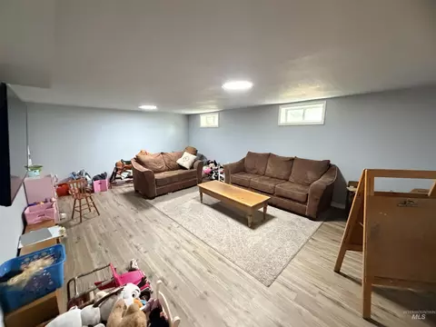 400 W Beacon Light Rd, Eagle, ID 83616 photo 26