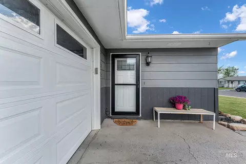 755 E 20th Ave, Jerome, ID 83338 photo 7
