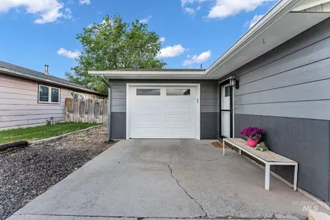 755 E 20th Ave, Jerome, ID 83338 photo 6