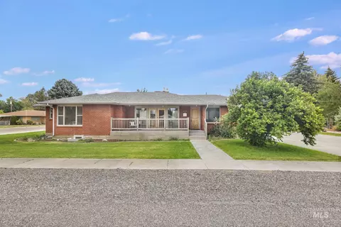 534 16th St, Rupert, ID 83350