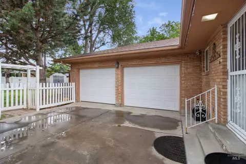 1968 Falls Ave E, Twin Falls, ID 83301 photo 40