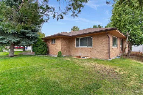 1968 Falls Ave E, Twin Falls, ID 83301 photo 4