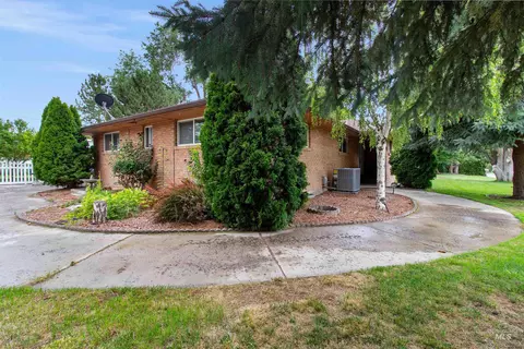 1968 Falls Ave E, Twin Falls, ID 83301 photo 2