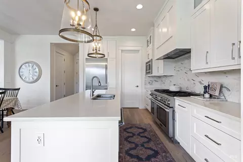 Kitchen - 4153 W Sugarberry St, Eagle, ID 83616 photo 1 of 2