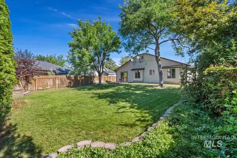 Exterior - 1681 E Laurelwood, Eagle, ID 83616 photo 7 of 8