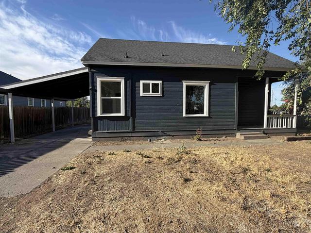 1815 Lincoln, Mountain Home, ID 83647