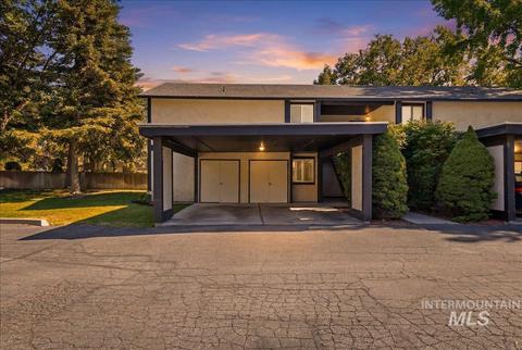 7093 W Colehaven Ln, Boise, ID 83704