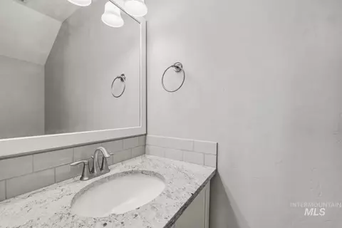 Other - 6070 W Piaffe Ct, Eagle, ID 83616 photo 9 of 11