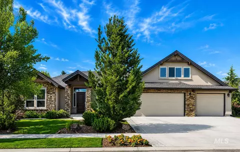 Exterior - 6070 W Piaffe Ct, Eagle, ID 83616 photo 9 of 9