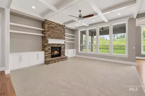 Living - 6070 W Piaffe Ct, Eagle, ID 83616 photo 4 of 4