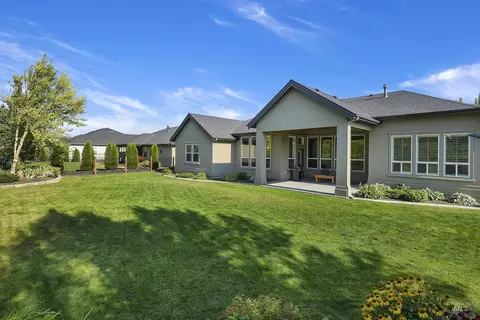Exterior - 6070 W Piaffe Ct, Eagle, ID 83616 photo 8 of 9