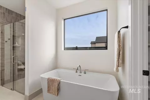 Bath - 6360 W Largo Dr #FREMONT - IN DESIGN FOR INTE, Eagle, ID 83616 photo 3 of 5