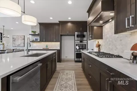 Kitchen - 6360 W Largo Dr #FREMONT - IN DESIGN FOR INTE, Eagle, ID 83616 photo 2 of 4