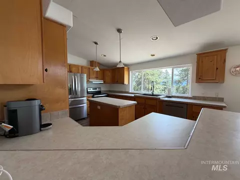 1224 Woodside Rd, Cascade, ID 83611 photo 12