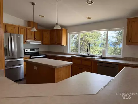 1224 Woodside Rd, Cascade, ID 83611 photo 13