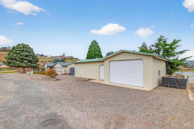 1373 Toby Ln, Clarkston, WA 99403