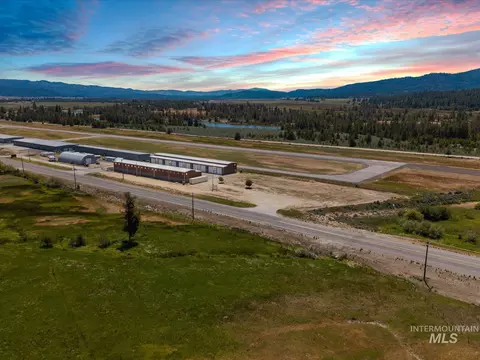1451 S Main St, Cascade, ID 83611 photo 15