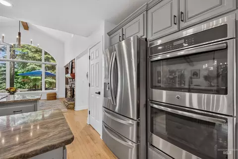 Kitchen - 1029 Fireweed Dr, Mccall, ID 83638 photo 3 of 5