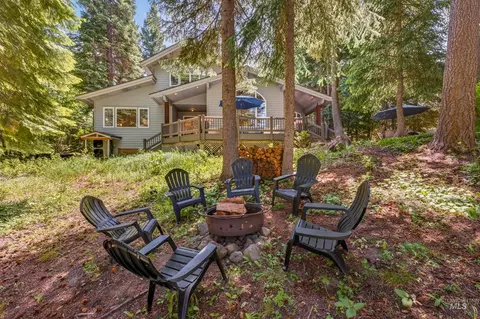 Exterior - 1029 Fireweed Dr, Mccall, ID 83638 photo 9 of 11