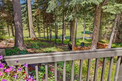 Exterior - 1029 Fireweed Dr, Mccall, ID 83638 photo 10 of 11