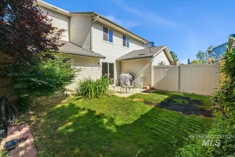 Exterior - 1422 W Wright, Boise, ID 83705 photo 5 of 6