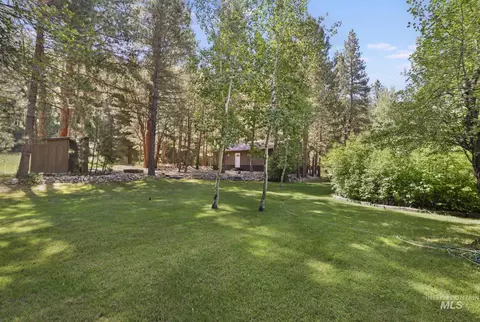 2071 N Pine Featherville Rd, Pine, ID 83647