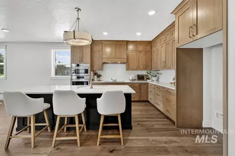 Kitchen - 148 E State Street Eagle #200, Eagle, ID 83616 photo 3 of 3