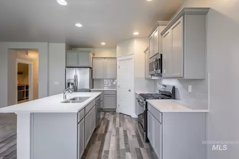Kitchen - 1023 N Chastain Ln, Eagle, ID 83616 photo 3 of 7