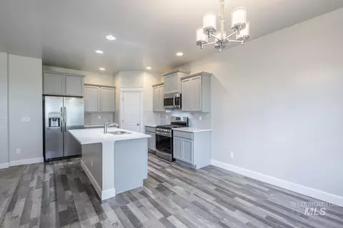 Kitchen - 1023 N Chastain Ln, Eagle, ID 83616 photo 7 of 7