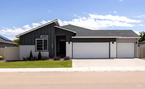 19590 Watling Ave, Caldwell, ID 83605