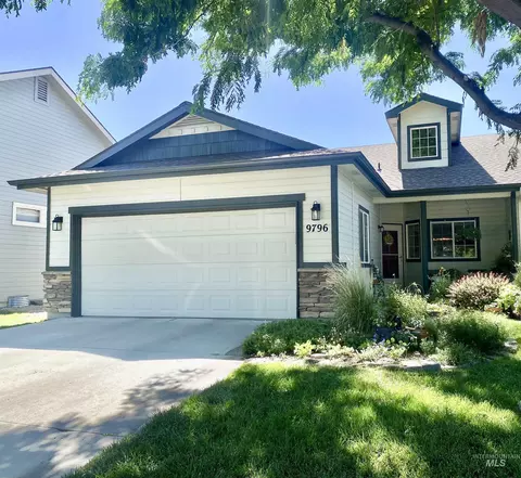 9796 W Canterbury Dr, Boise, ID 83704