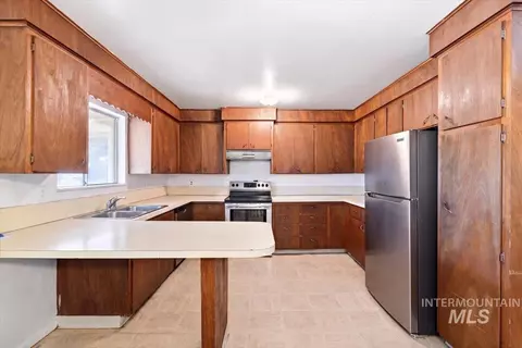 16622 Logan St, Caldwell, ID 83607 photo 7