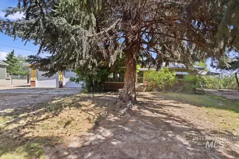 16622 Logan St, Caldwell, ID 83607 photo 2