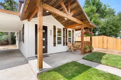 625 W 6th St, Weiser, ID 83672 photo 2