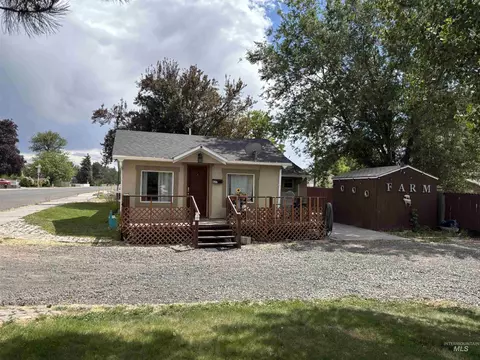 623 4th Ave E, Jerome, ID 83338 photo 2