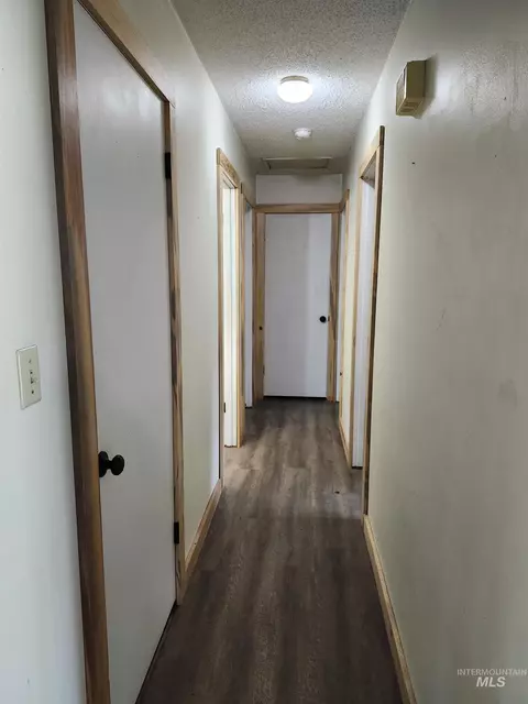 Entry Way - 425 Cedar Dr, Pierce, ID 83546 photo 1 of 1
